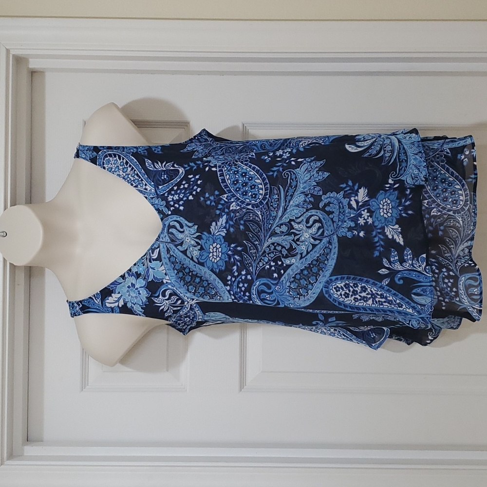 NWOT LB Swing Tank